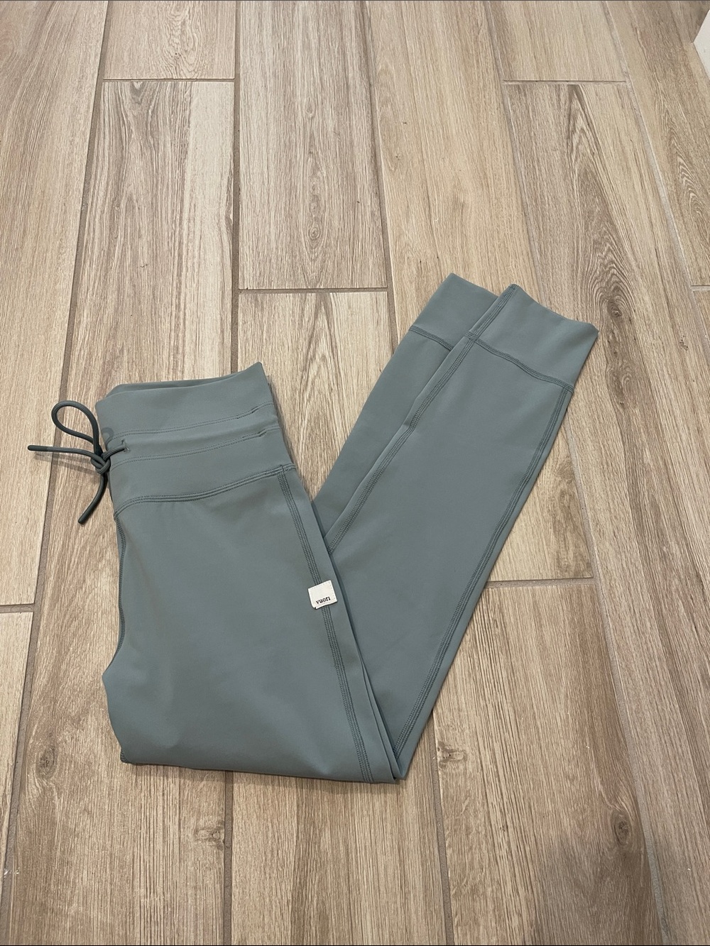 Vuori High Rise Daily Leggings 7/8 In Fern Sz S VW323